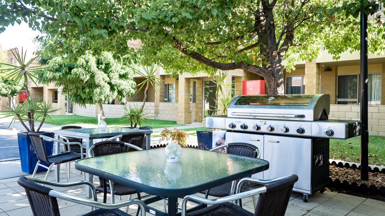 Quest Wagga Wagga Aparthotel Exterior foto